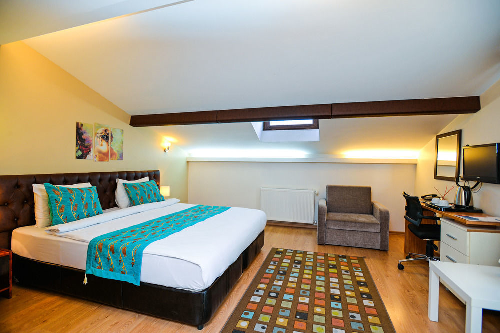 Plussuite Hotel Taksim — Photos 3